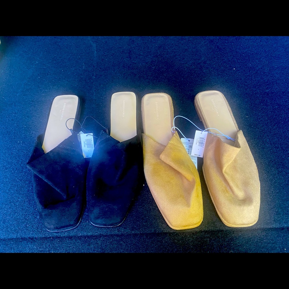 Brand New/Never Worn. Banana Republic suede mule slides.